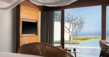 3BR Cliff Pool Villa